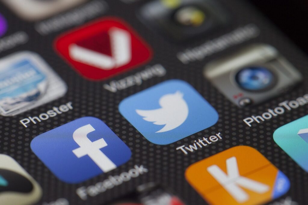 Social Media Trends That Share Corporate Communications